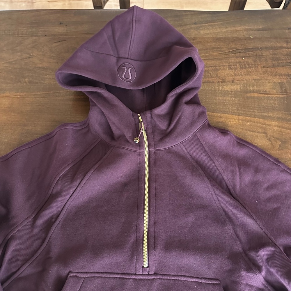 Lululemon Scuba Oversized Half Zip Hoodie M/L Black Plum Gold BRAND NEW W/ TAGS - Picture 3 of 4